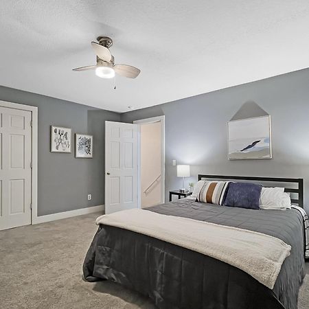 Chic 2Br Duplex Free Parking Near Hospitals Des Moines Exterior foto