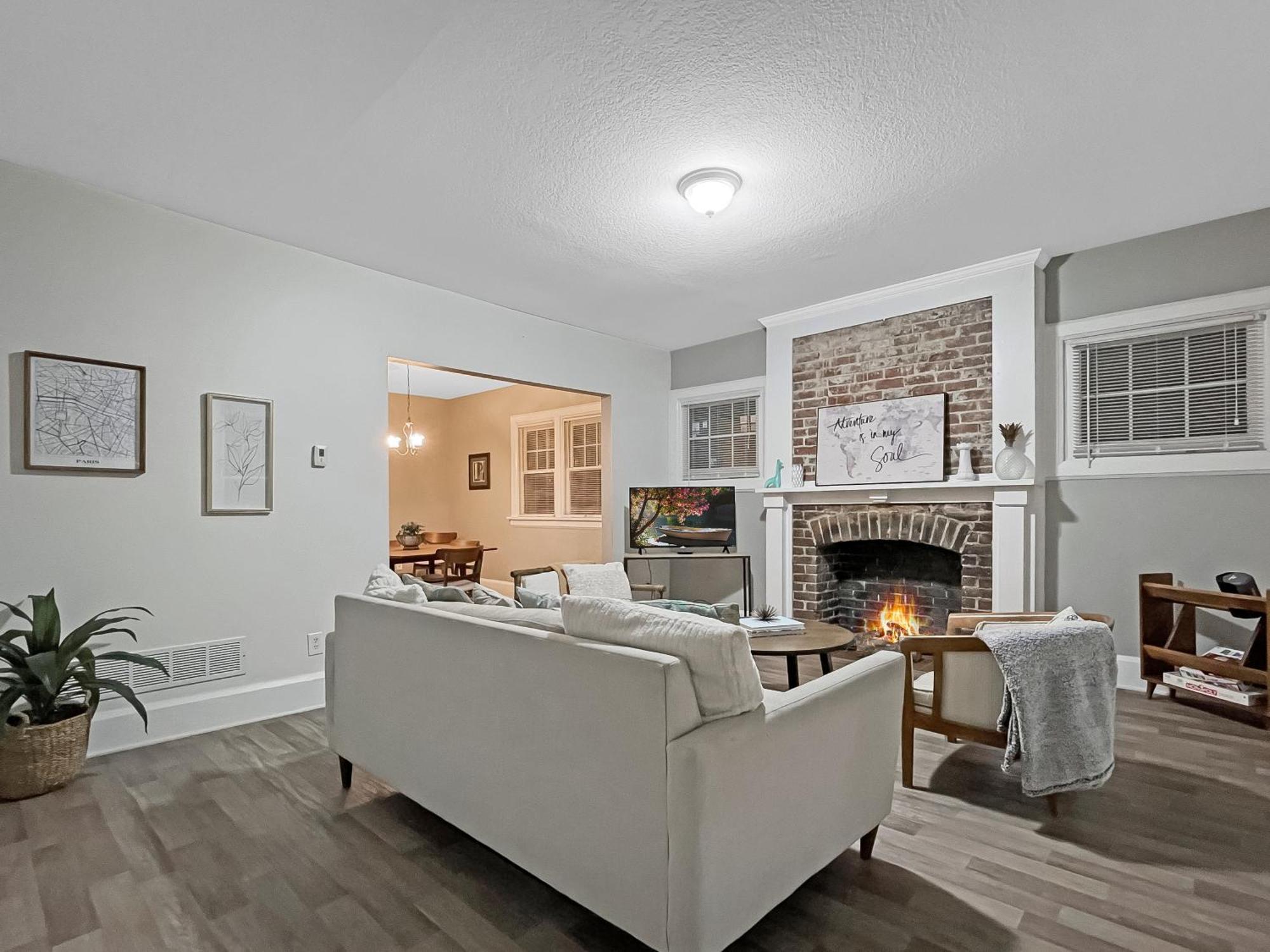 Chic 2Br Duplex Free Parking Near Hospitals Des Moines Exterior foto